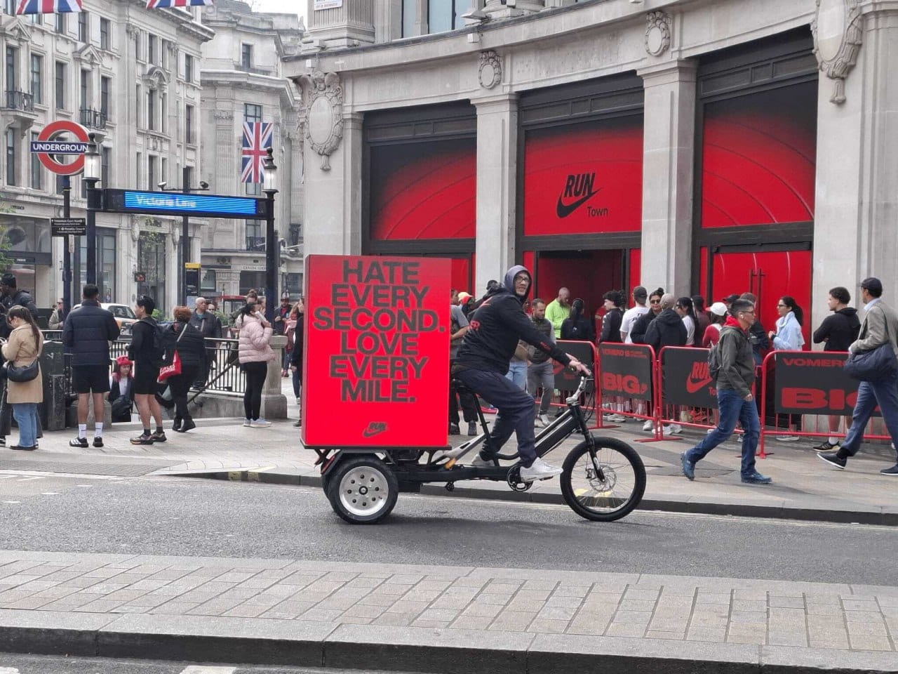 Digital AdBike outdoor advertising - Nike campaign Oxford Circus